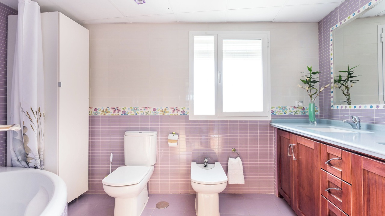 Photo of Bathroom in Alora