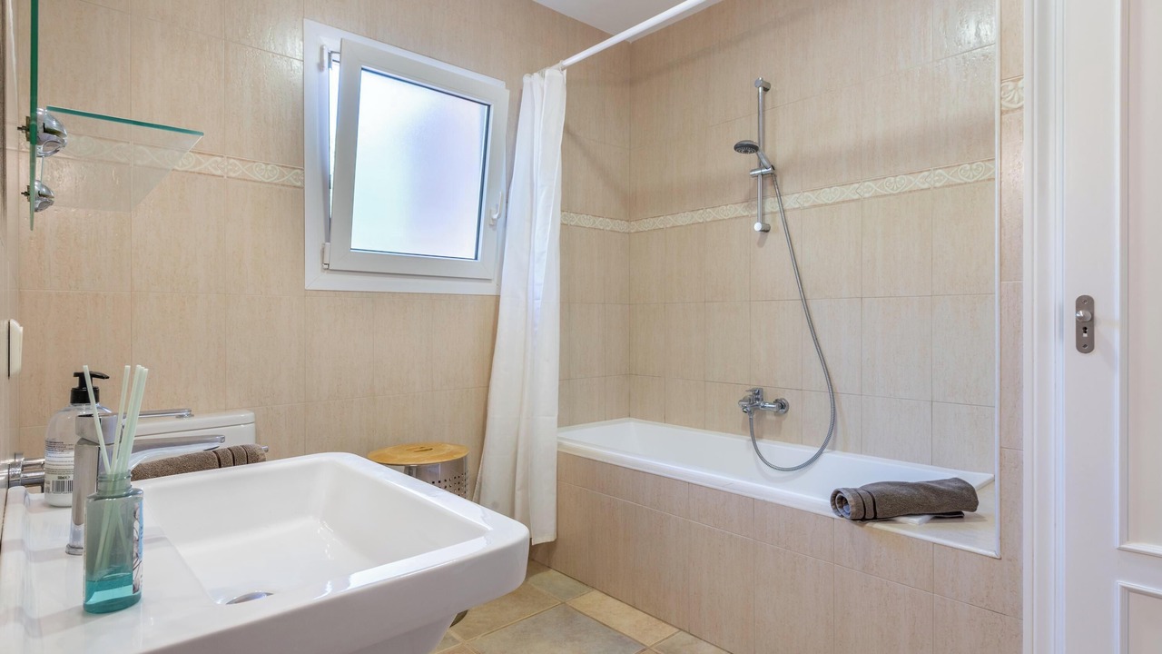Photo of Bathroom in Cala Llombards