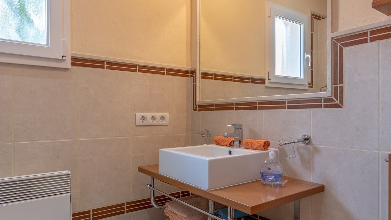 Photo of Bathroom in Llucmajor