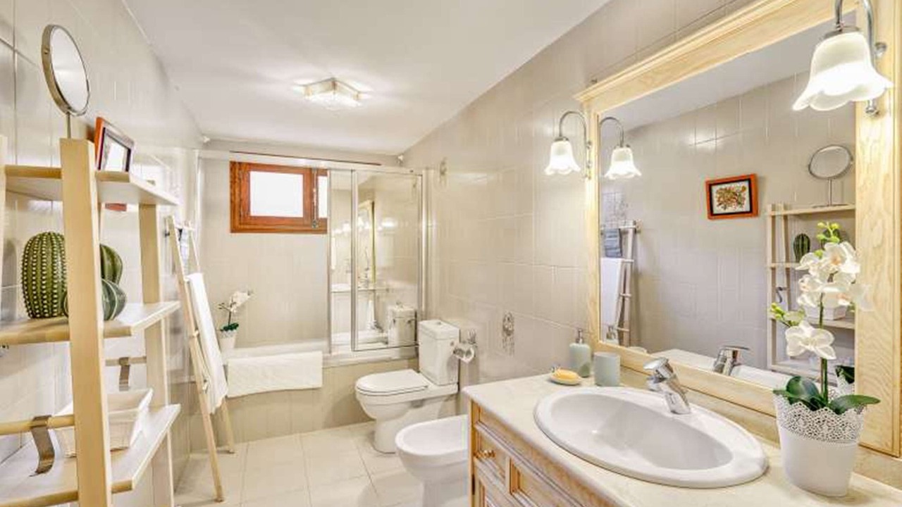 Photo of Bathroom in Badia Gran