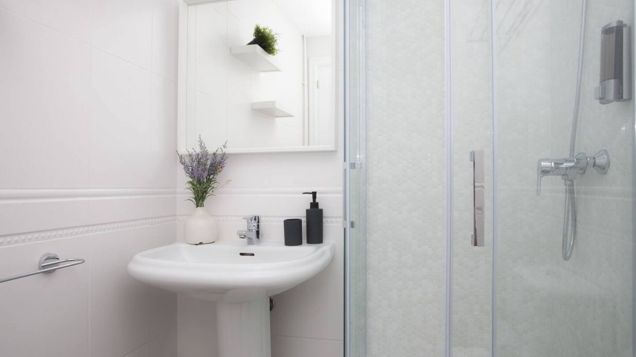 Photo of Bathroom in Ruzafa