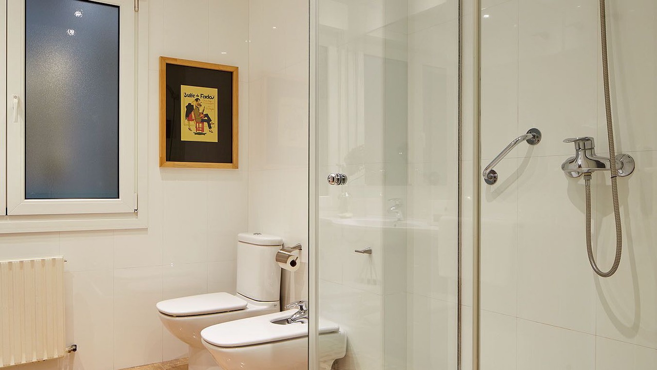 Photo of Bathroom in Gros