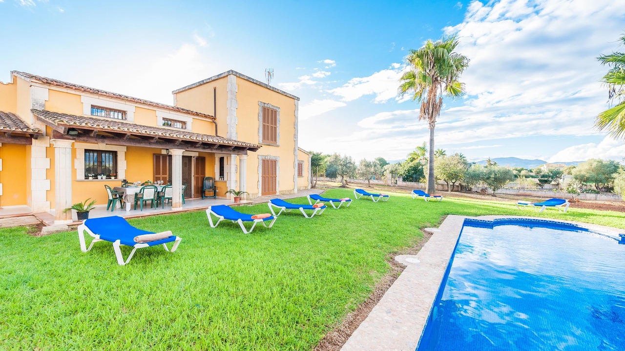 Photo of Outdoor in Muro