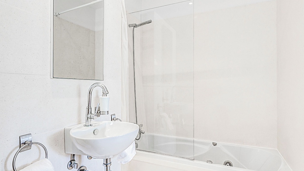 Photo of Bathroom in Punta Prima
