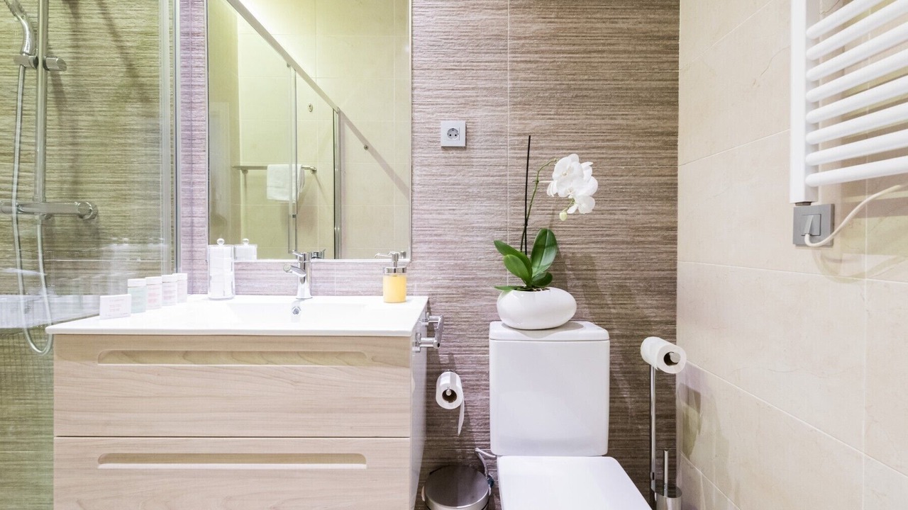 Photo of Bathroom in Malasana