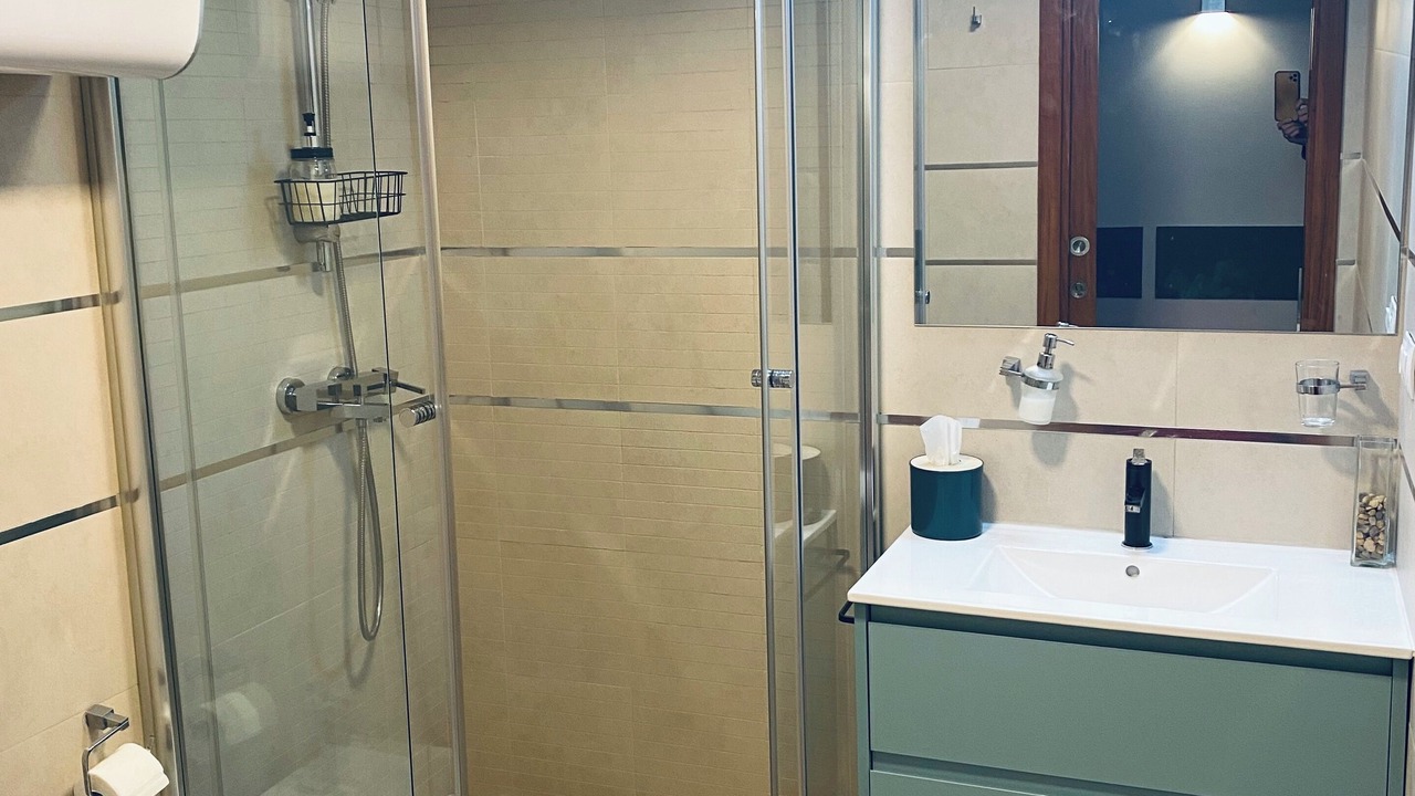 Photo of Bathroom in Huertas