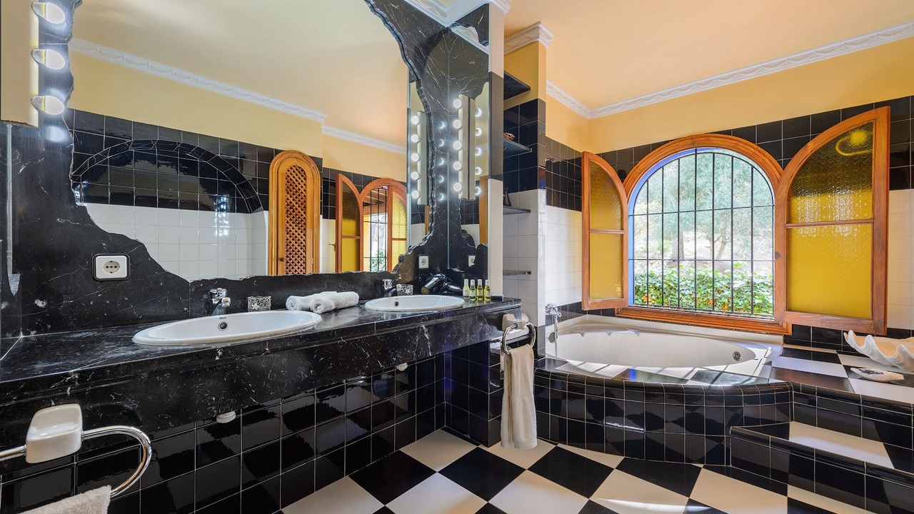 Photo of Bathroom in Montecristo