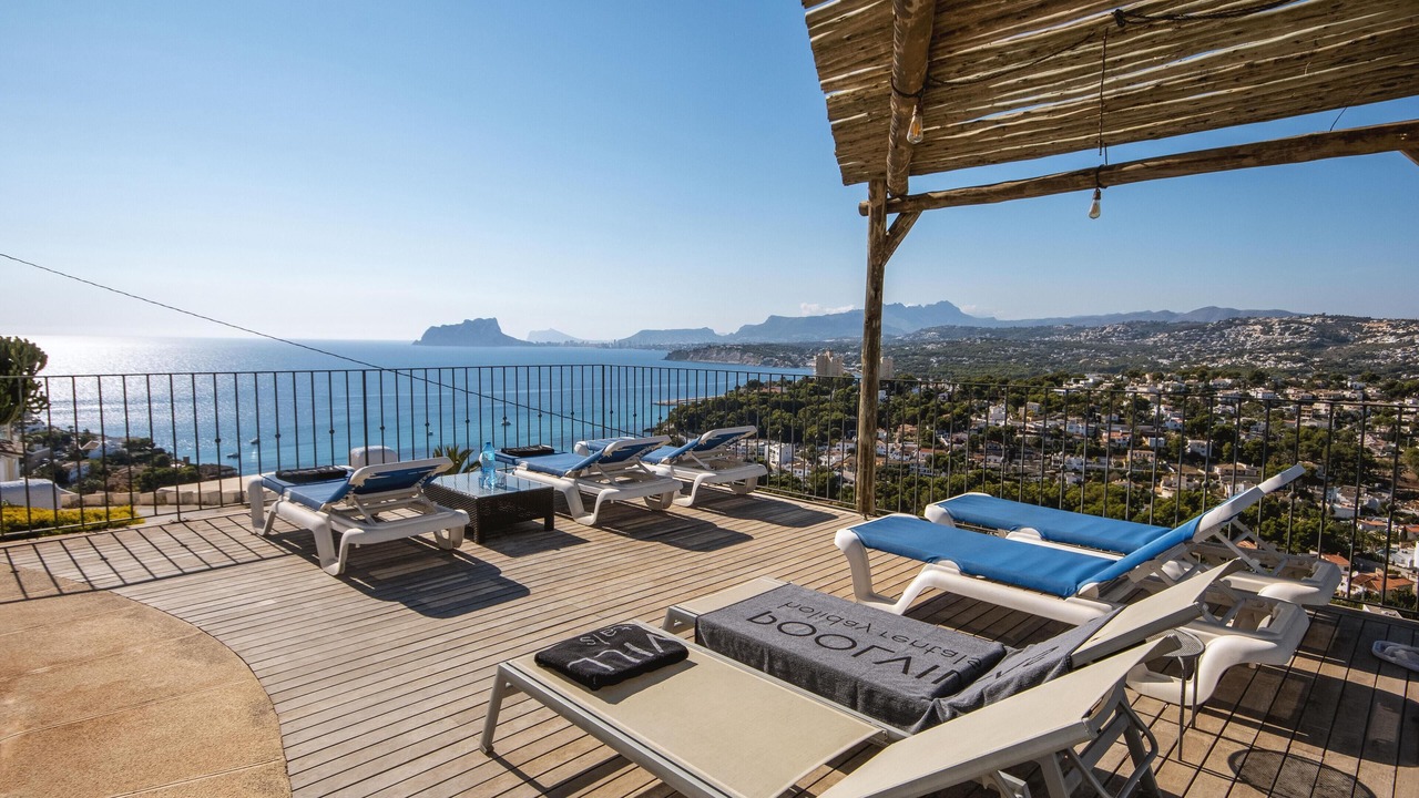 Photo of Patio Balcony in El Portet