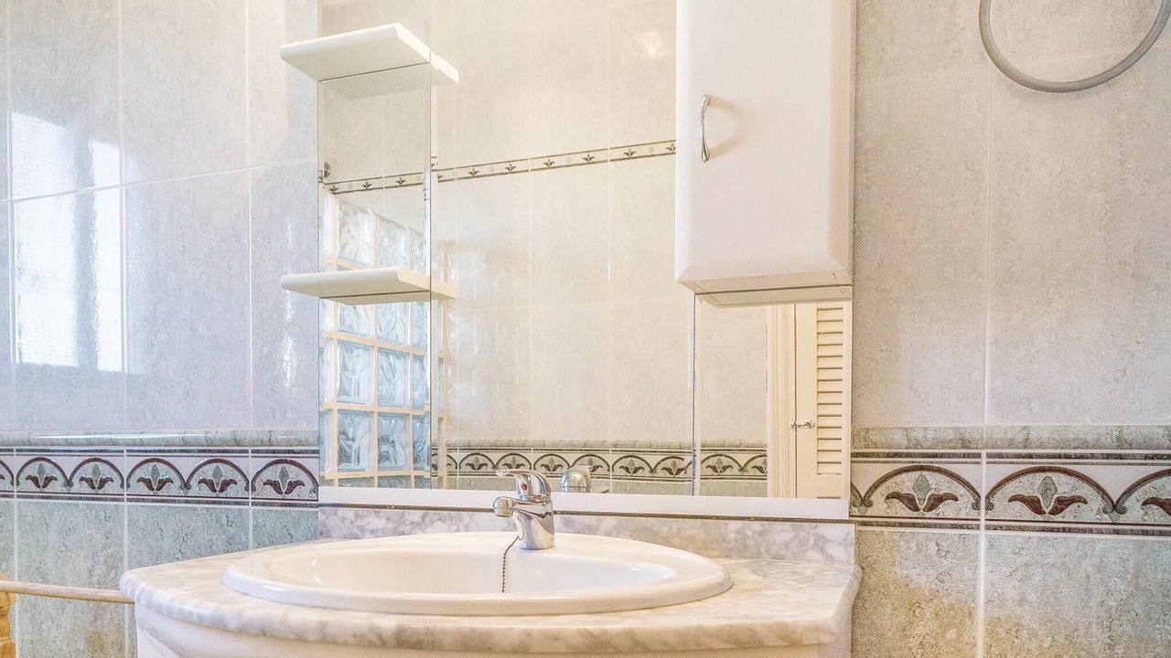 Photo of Bathroom in El Chaparral