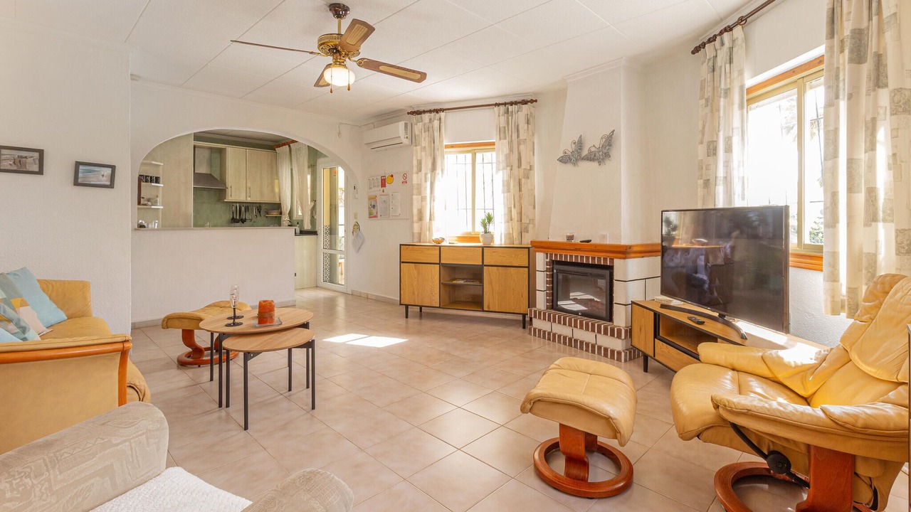Photo of Bedroom in El Chaparral