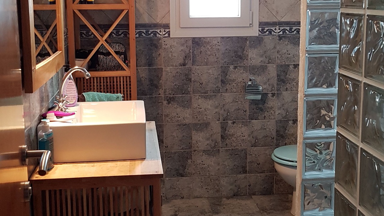 Photo of Bathroom in Les Tres Cales