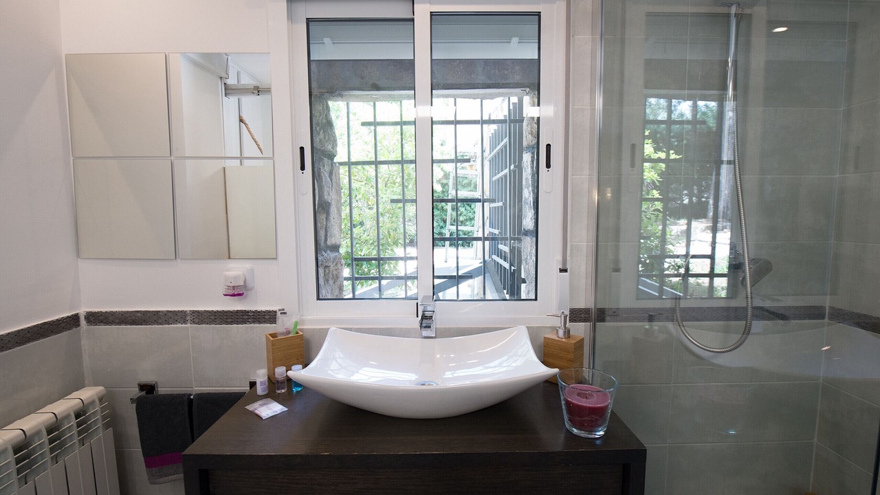 Photo of Bathroom in La Ponderosa de la Sierra