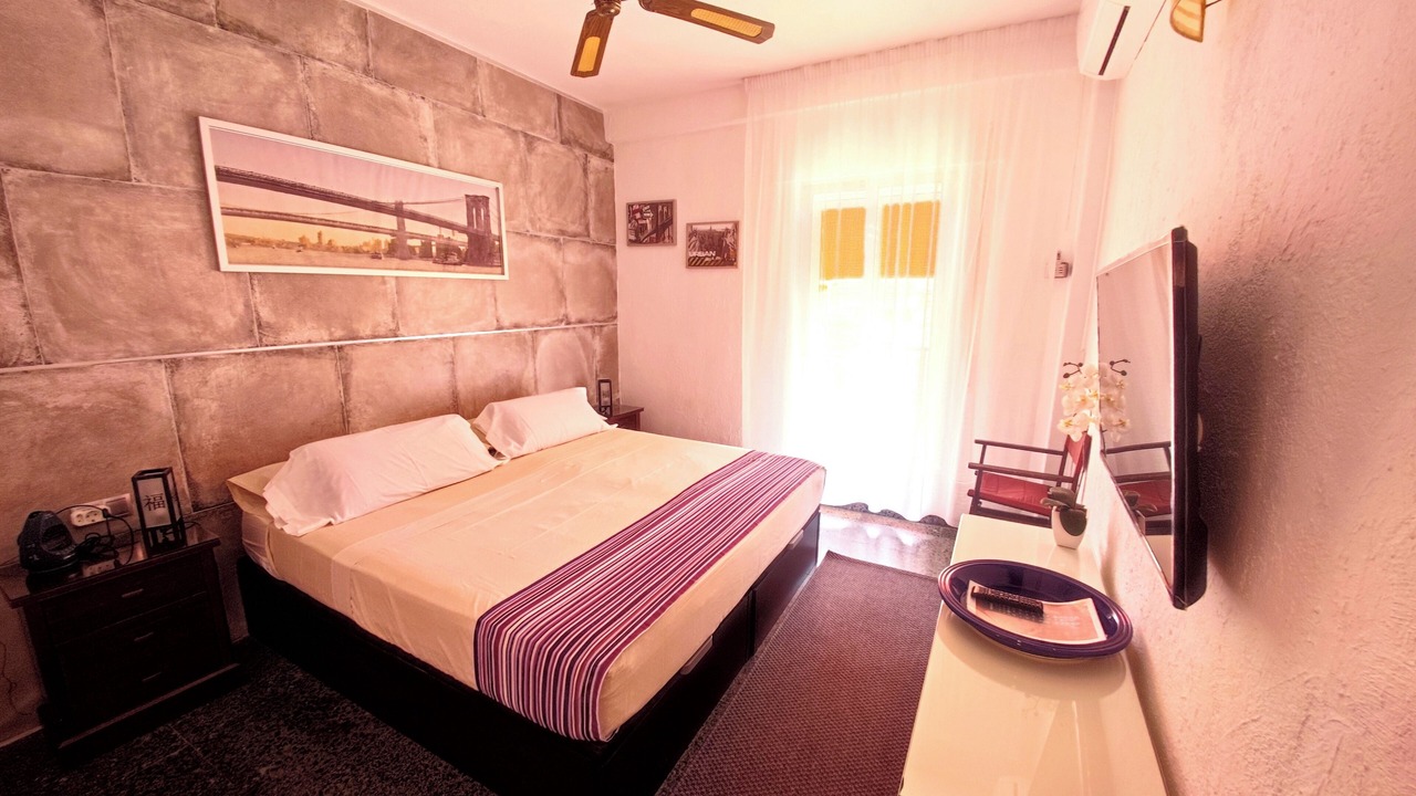 Photo of Bedroom in Fuengirola City Centre