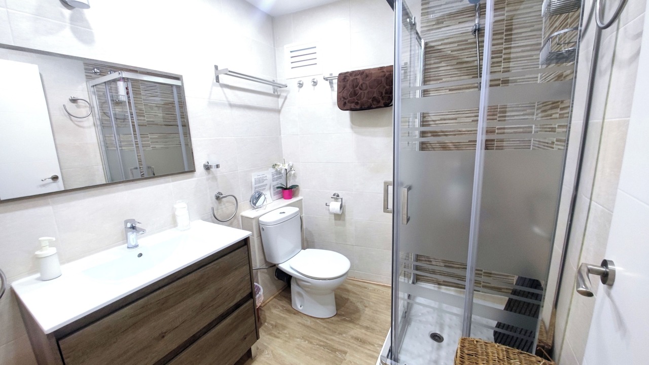 Photo of Bathroom in Fuengirola City Centre