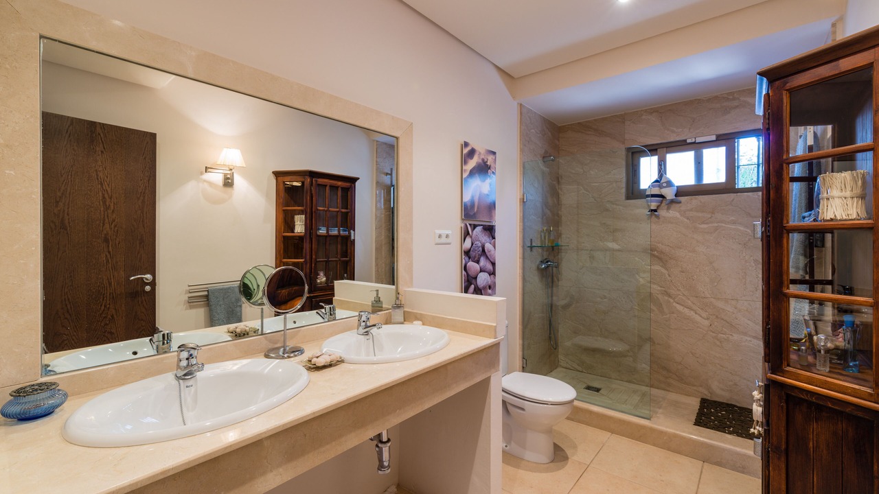 Photo of Bathroom in Miraflores del Palo