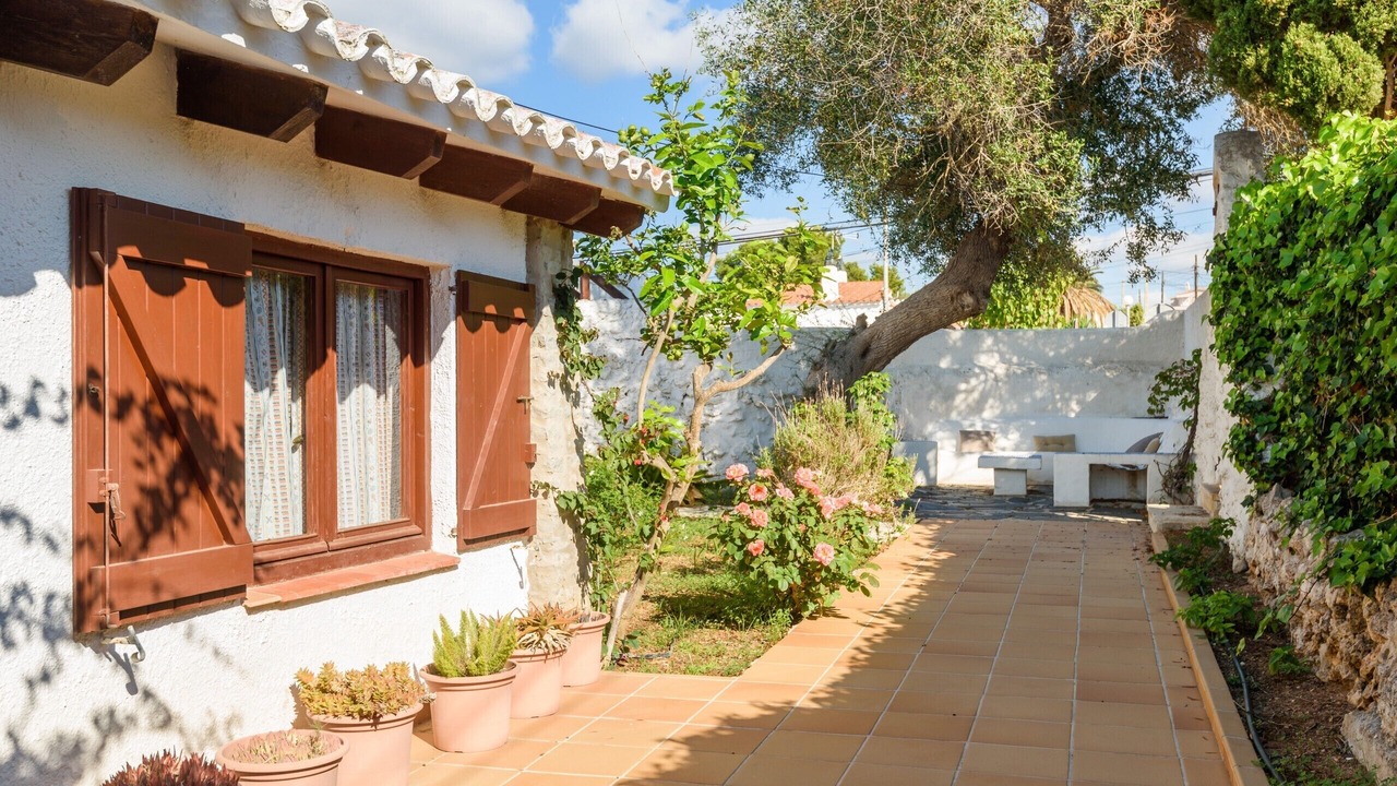 Photo of Patio Balcony in Cala en Porter
