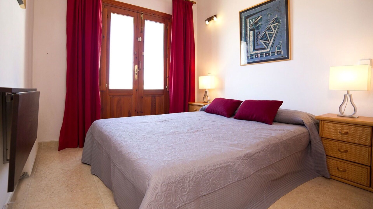 Photo of Bedroom in Empedrola