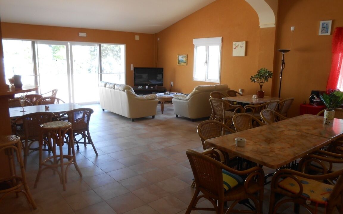 Photo of Livingroom in Jalon
