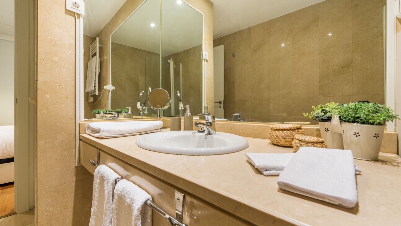 Photo of Bathroom in Malasana