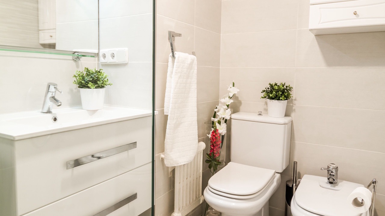 Photo of Bathroom in Lista