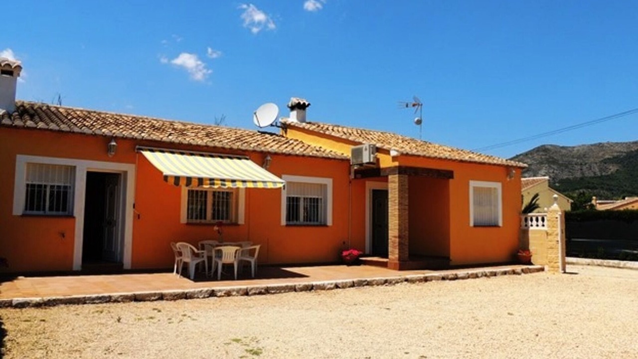 Photo of Outdoor in Jalon