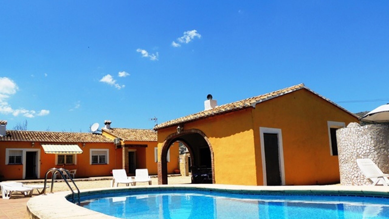Photo of Outdoor in Jalon