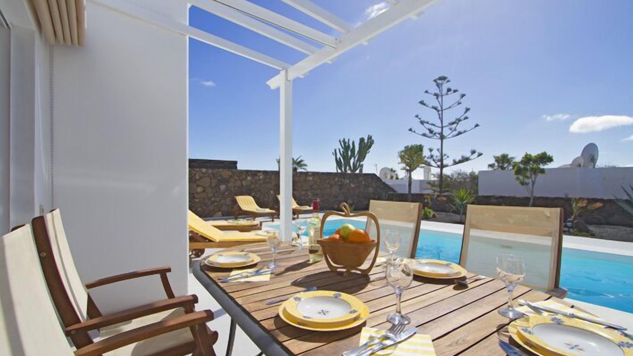Photo of Outdoor in Tias