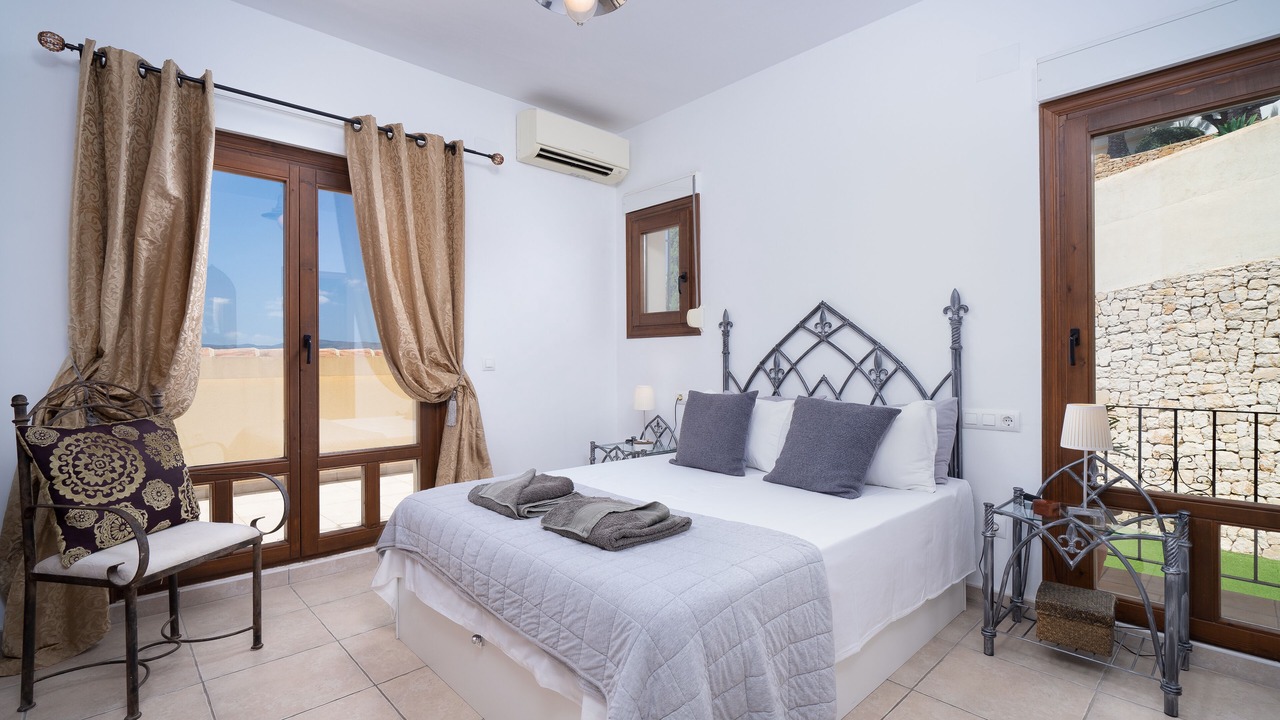 Photo of Bedroom in Arnella