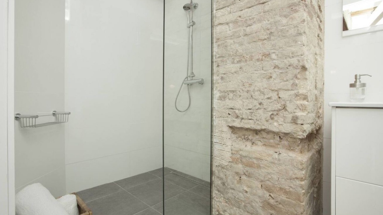 Photo of Bathroom in Valencia City Centre