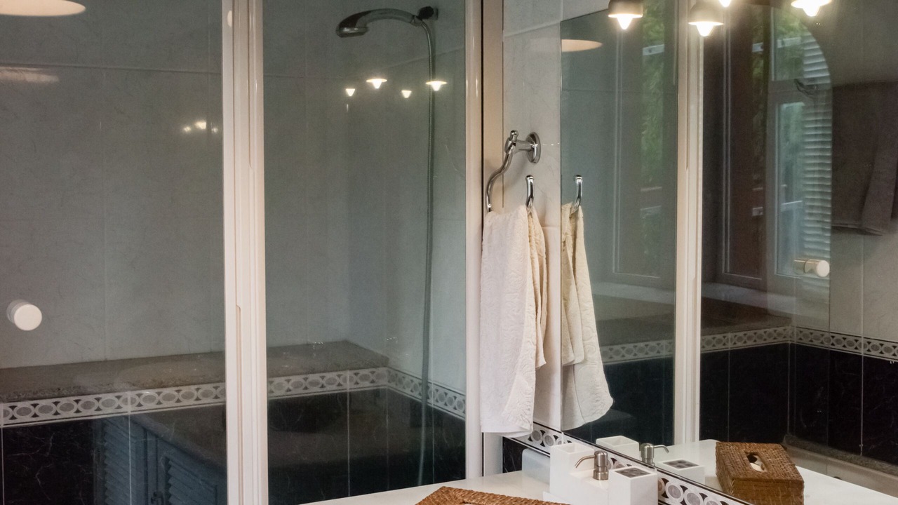 Photo of Bathroom in Callobre