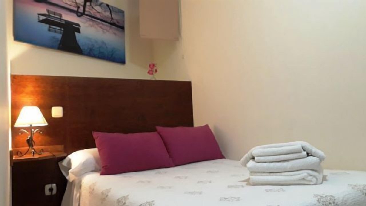 Photo of Bedroom in Toledo City Center