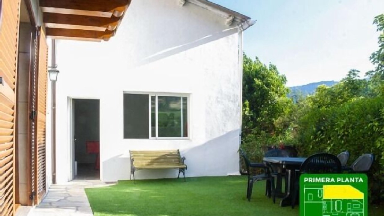 Photo of Outdoor in Ollo
