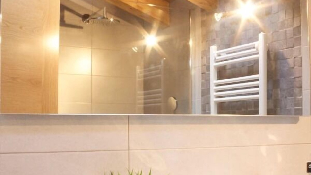 Photo of Bathroom in Ollo