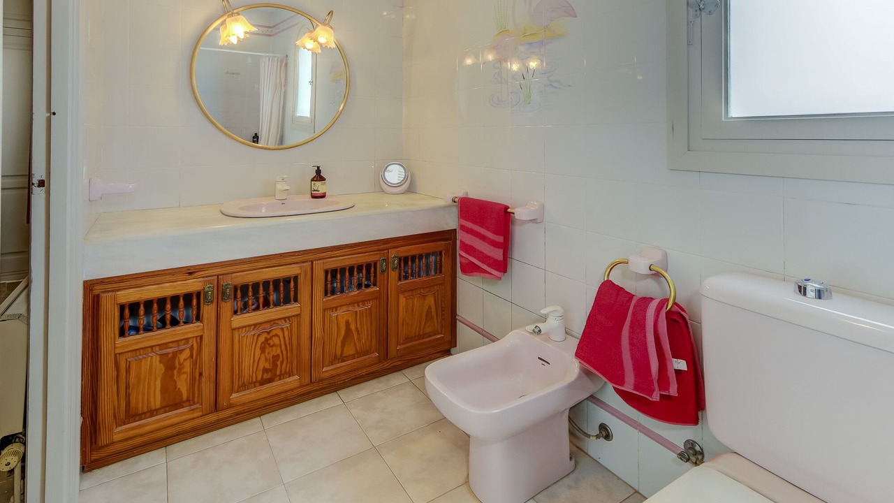Photo of Bathroom in Urbanizacion La Mandarina