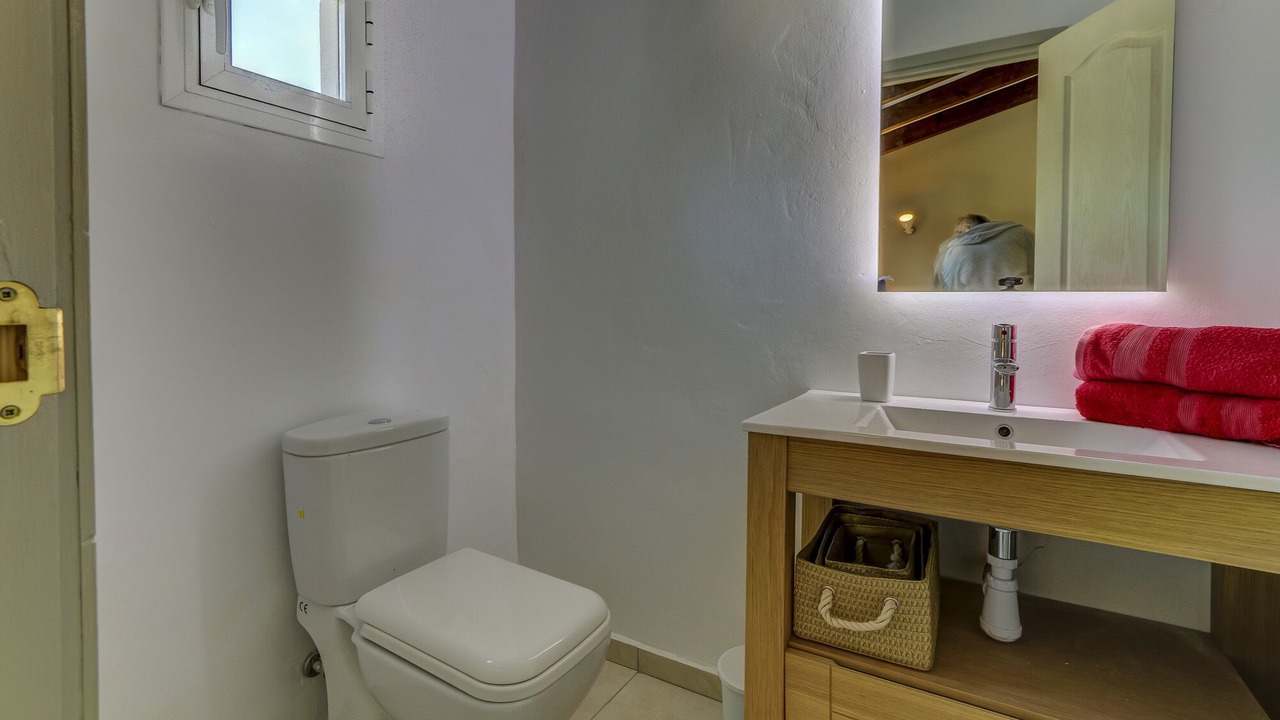 Photo of Bathroom in Urbanizacion La Mandarina