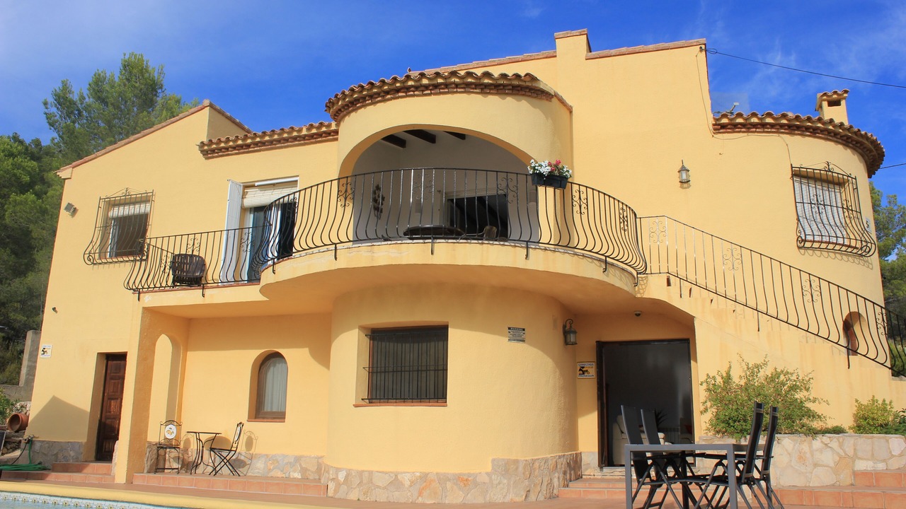 Photo of Outdoor in Jalon