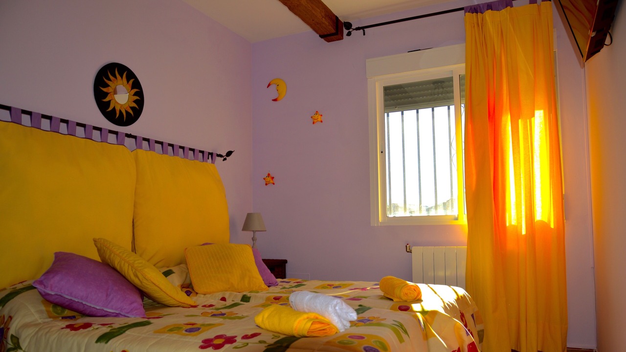 Photo of Bedroom in Saceda-Trasierra