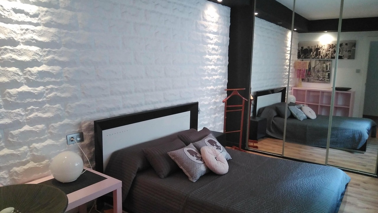 Photo of Bedroom in Poblats Maritims