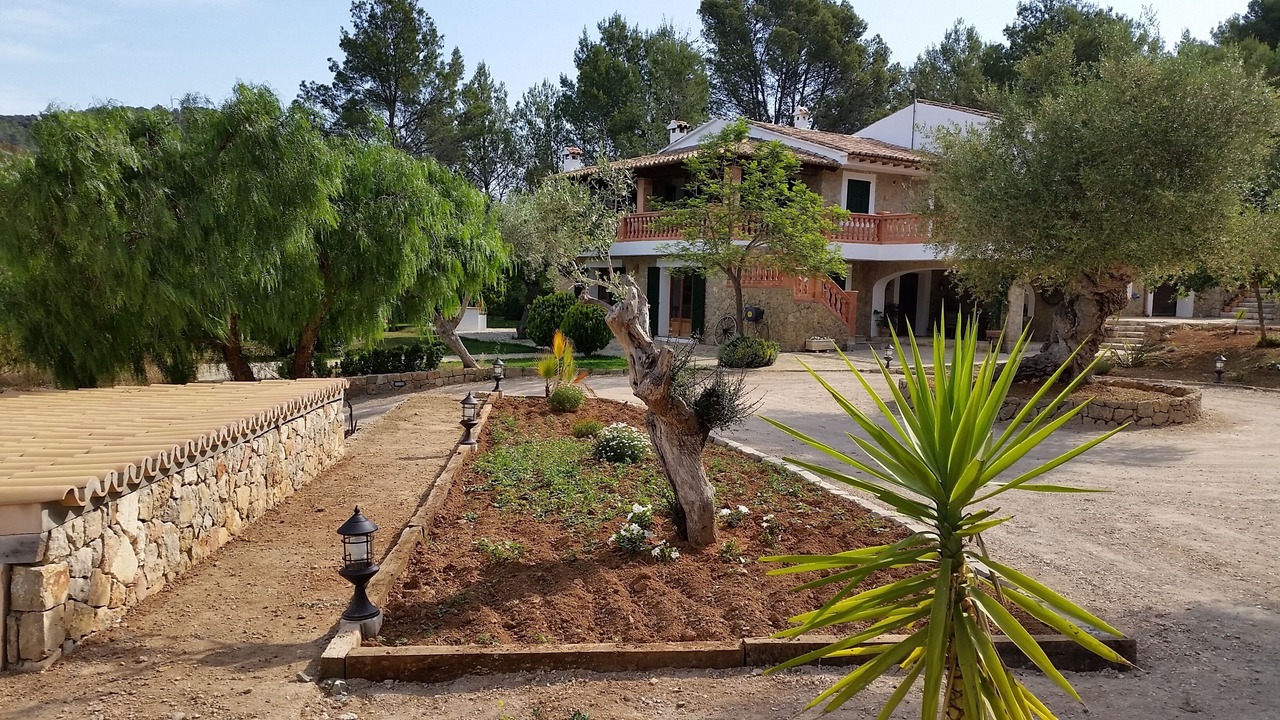 Photo of Outdoor in Alaro