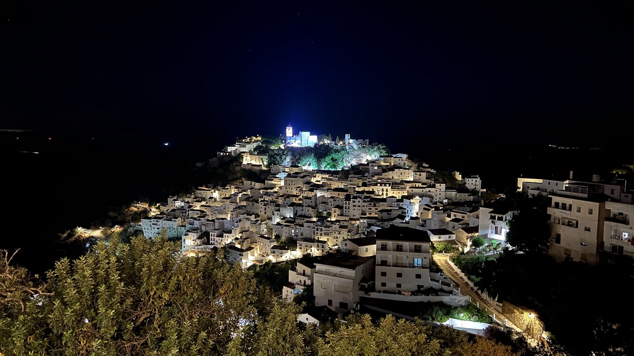 Photo of Others in Casares