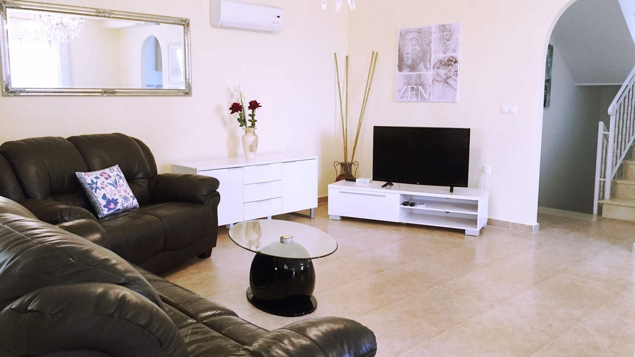 Photo of Livingroom in Puerto Marino