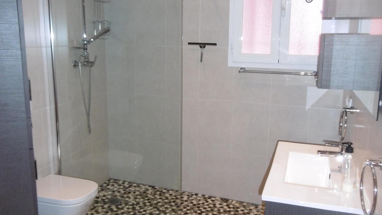 Photo of Bathroom in Urbanizacion Ladera del Mar
