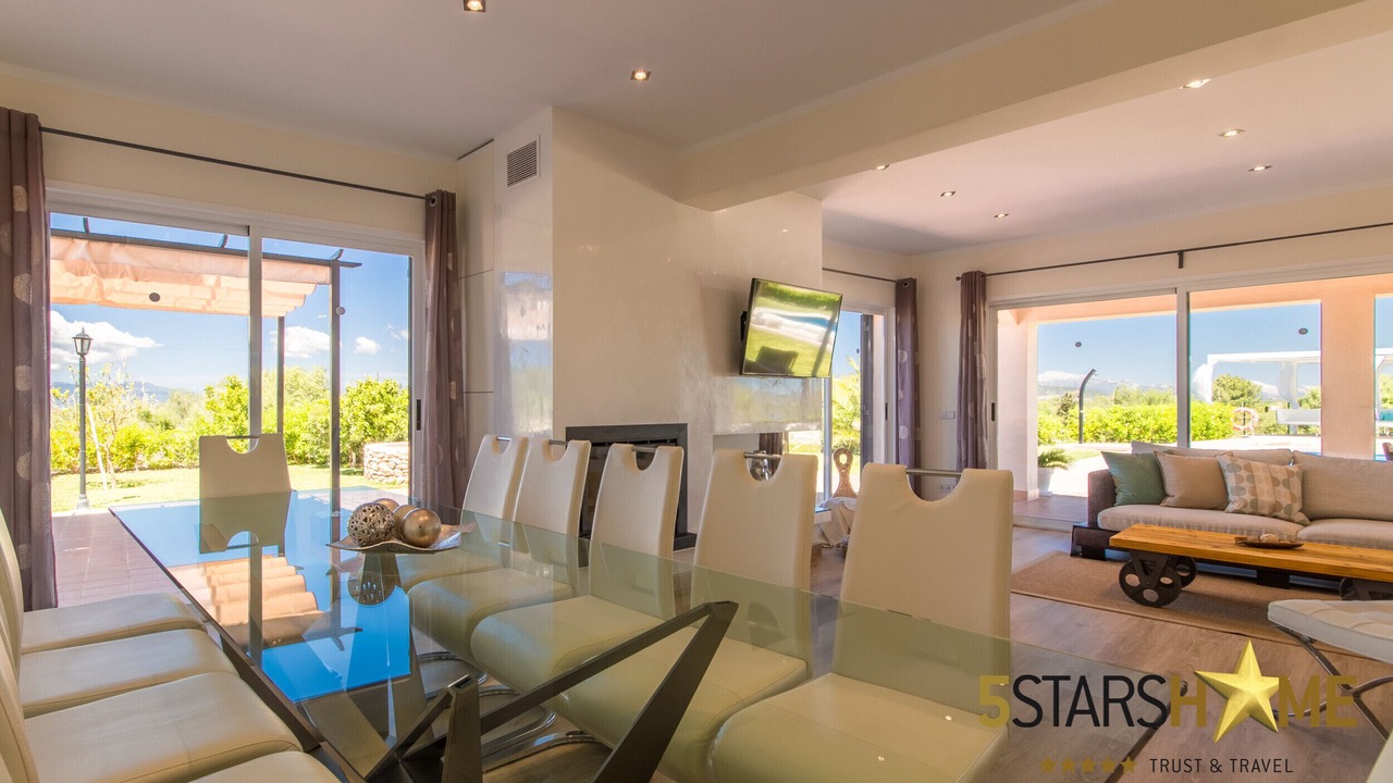 Photo of Bedroom in Llevant