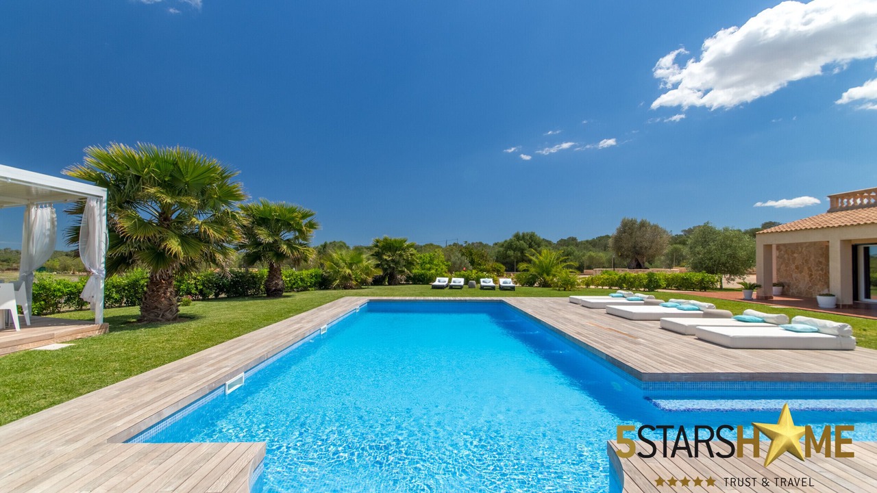 Photo of Outdoor in Llevant