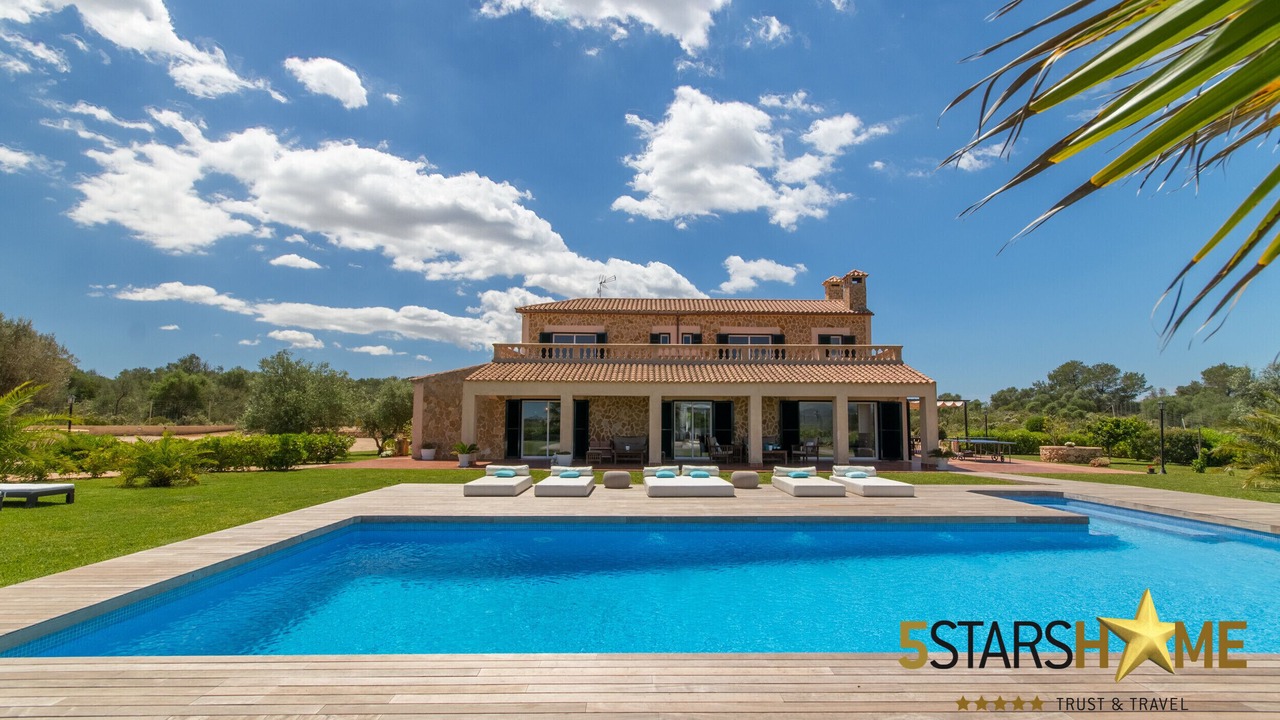 Photo of Outdoor in Llevant