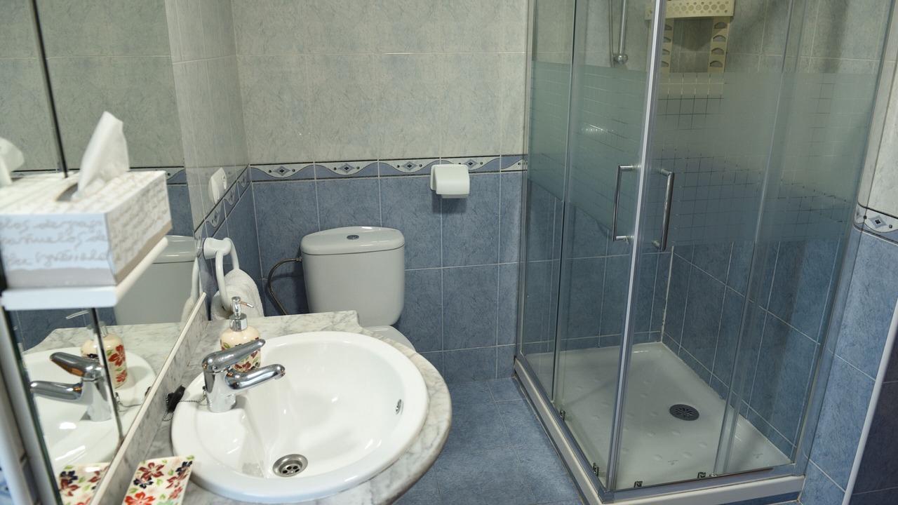 Photo of Bathroom in Mogro