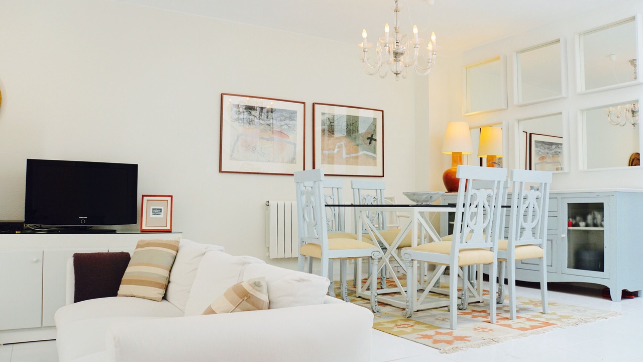 Photo of Livingroom in Vista de los Angeles-Rumina