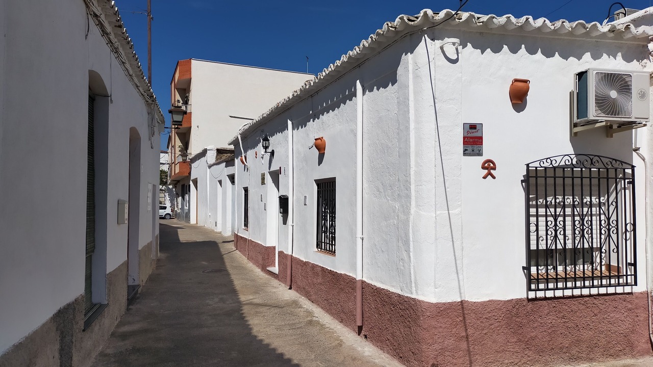Photo of Outdoor in Illar