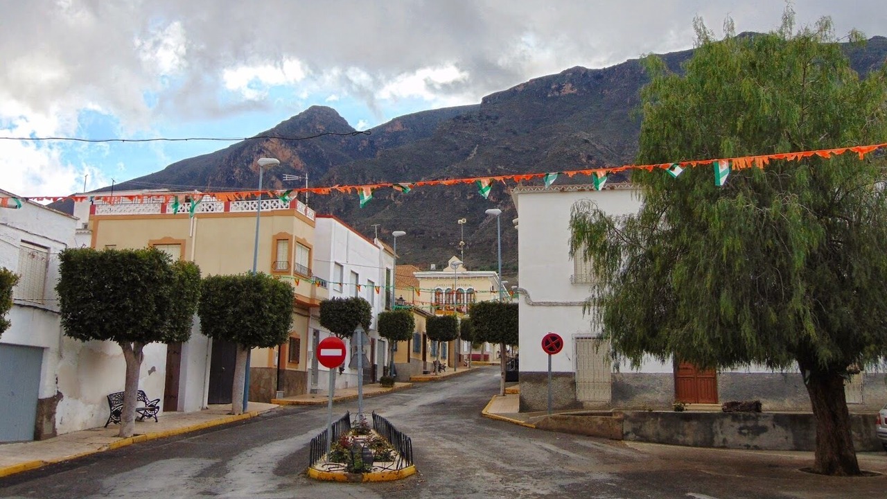 Photo of Outdoor in Illar