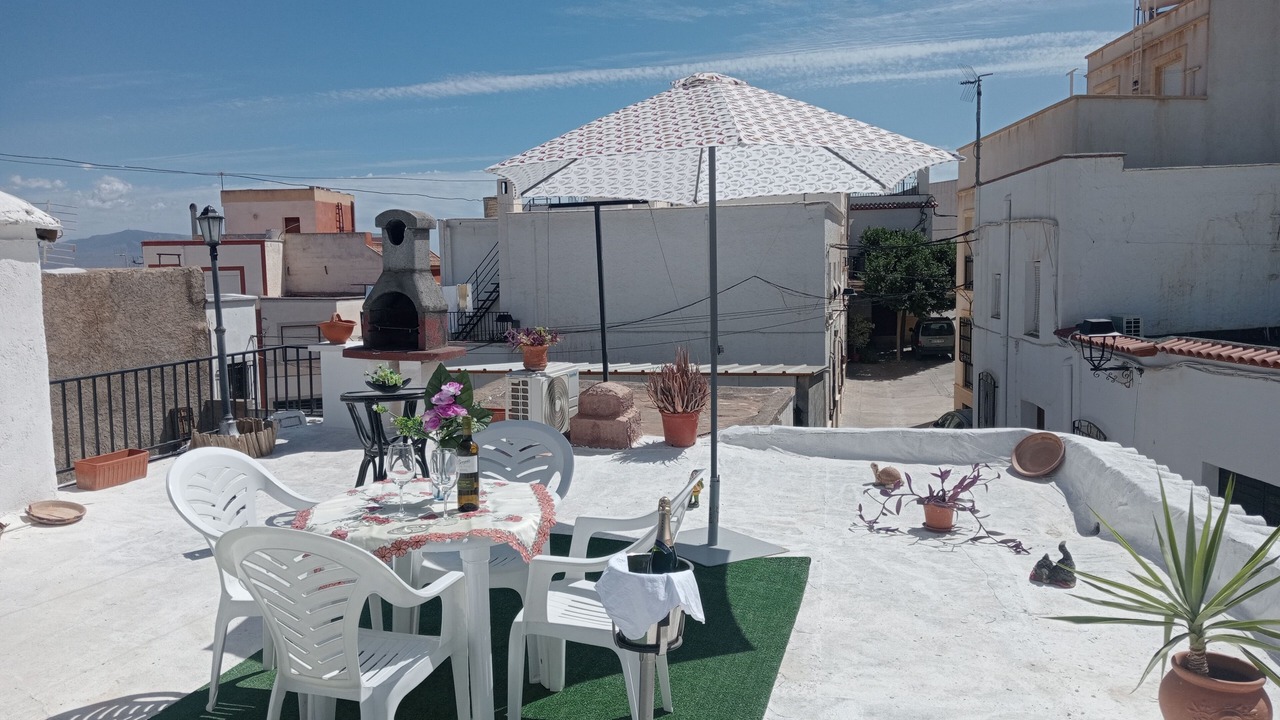 Photo of Outdoor in Illar